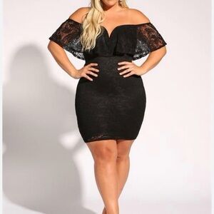 Elegant Black Off-Shoulder Lace Dress